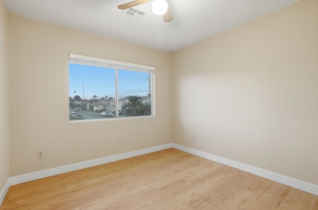 Building Photo - Beautiful 4 Bedroom Home with a Pool in Whitney Ranch!