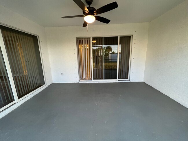 Building Photo - 419 SW 4th St