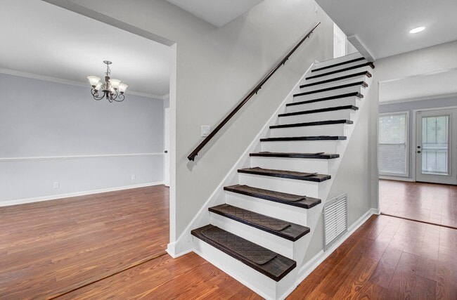 Building Photo - 8000 Eberly Ave