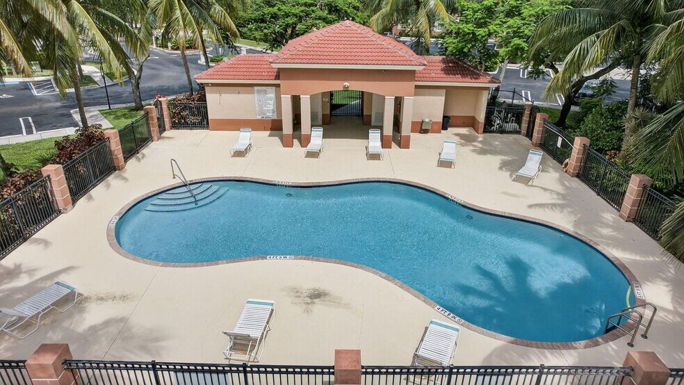 Building Photo - 3770 N Jog Rd