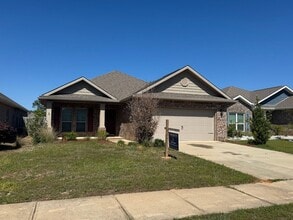 Building Photo - Pace - Hawks Landing - 4 Bedroom, 2 Bathroom