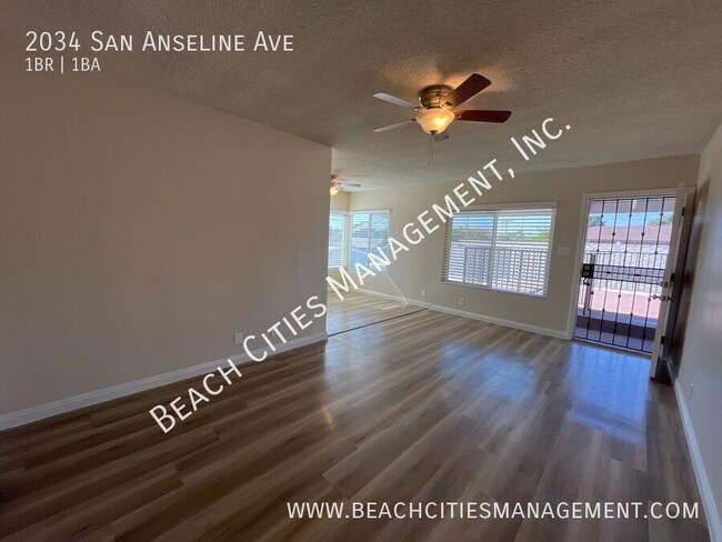 Building Photo - Spacious 1 Bedroom 1 Bath located in Long ...