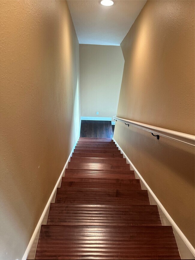 Building Photo - 205 Rue Orleans St