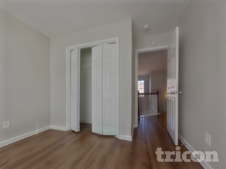 Building Photo - 207 Reserve Crossing