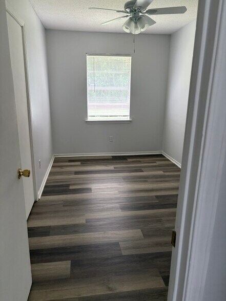 Bedroom - 157 Northwood Dr
