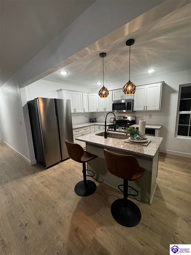 Building Photo - 564 St John Church Rd