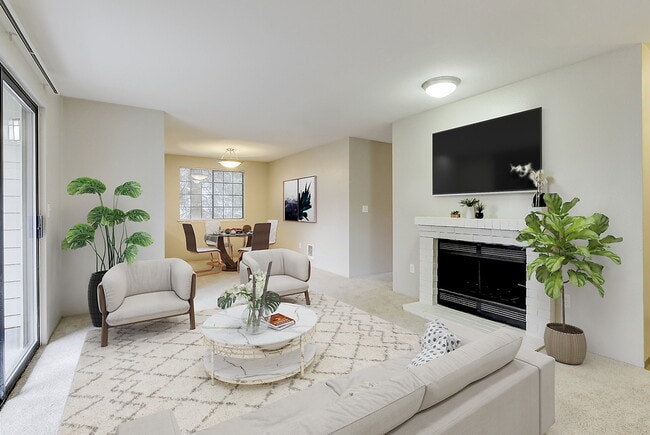 Building Photo - Emerald Ridge