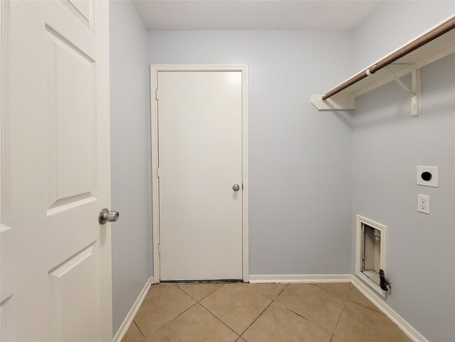 Building Photo - 19615 Mackinaw Isle Ct