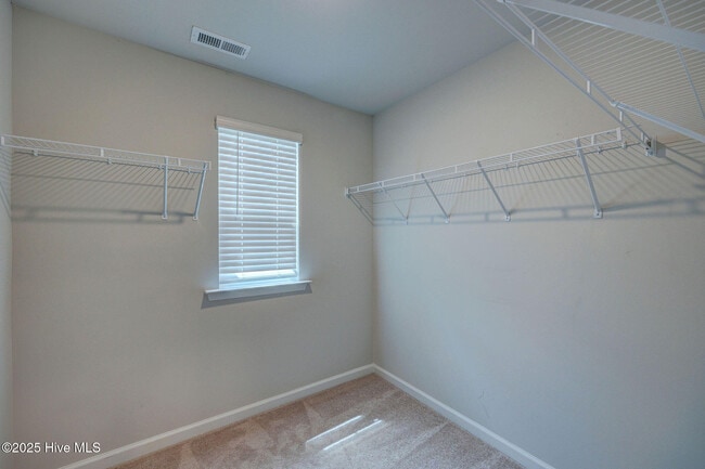 Building Photo - 4613 Wildaire Ln