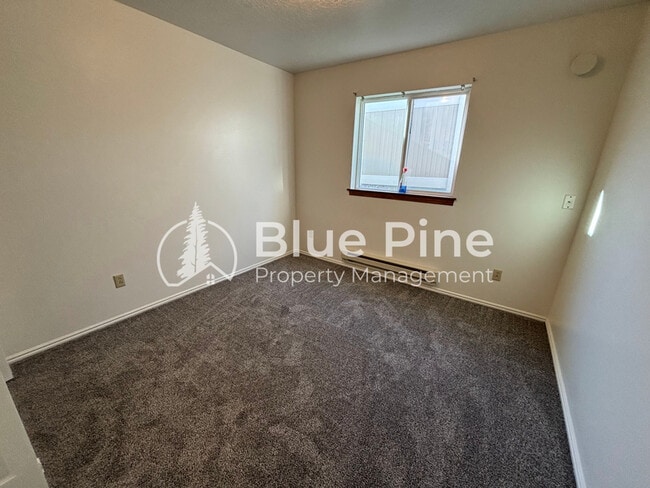 Building Photo - 2139 Meppen Dr