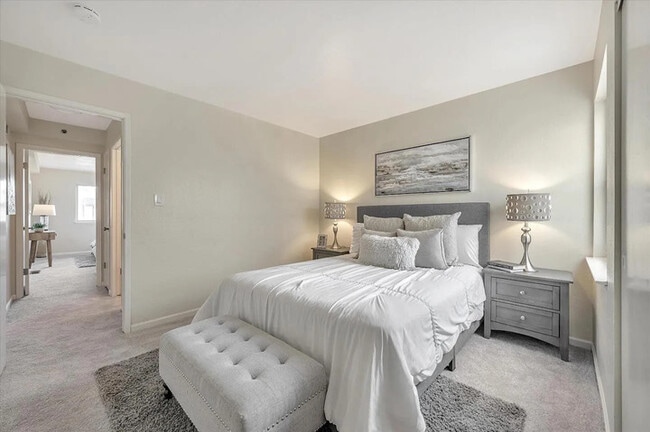 Building Photo - 2435 Rowntree Way