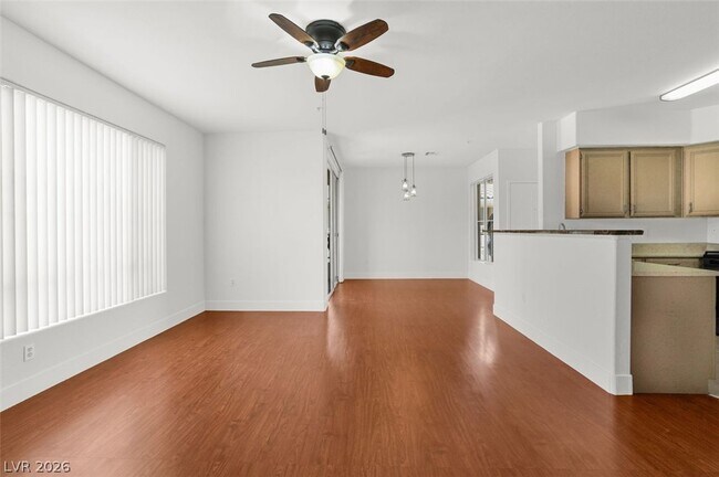 Building Photo - 7107 S Durango Dr