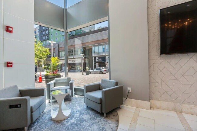 Building Photo - 11418 Rockville Pike