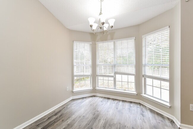 Building Photo - 5755 Kuykendall Dr