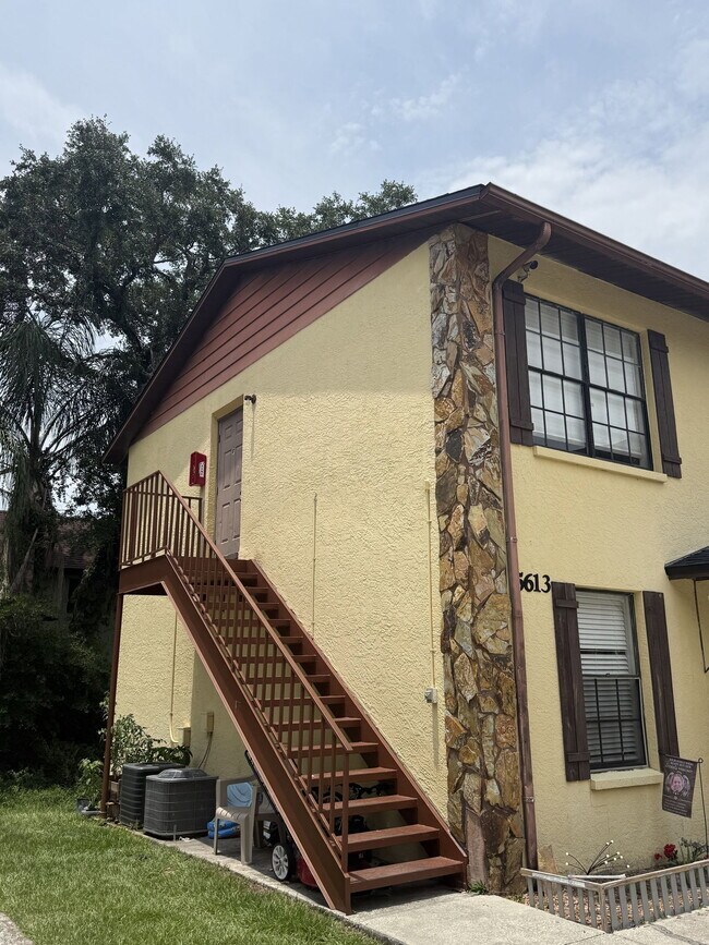 Building Photo - 5613 E 127th Ave
