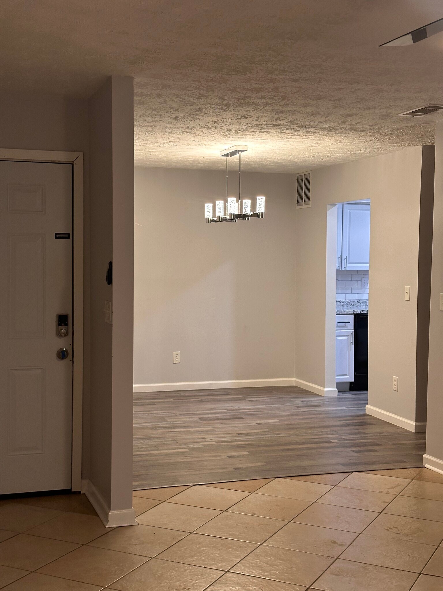 Building Photo - 3772 Kensingwood Trce