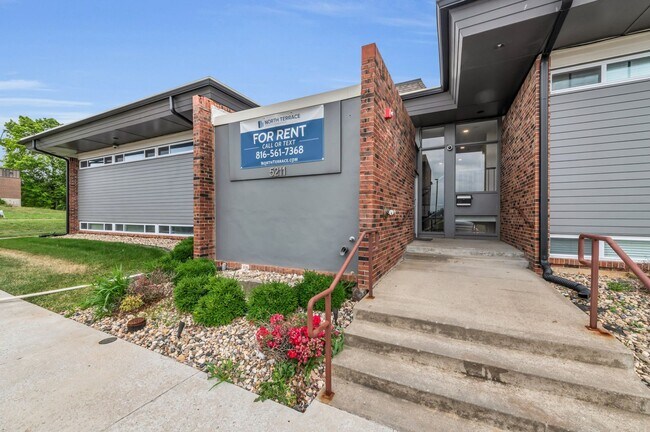 Building Photo - HUDSON ON THE BLUE