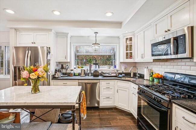 Building Photo - 2509 Ryegate Ln