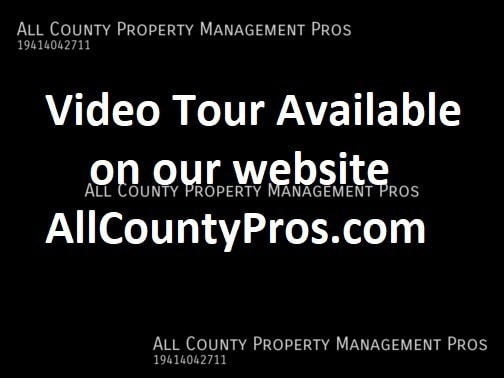 Building Photo - 1008 7th St E