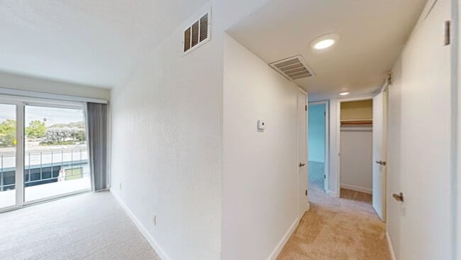Building Photo - 400 Alameda del Prado