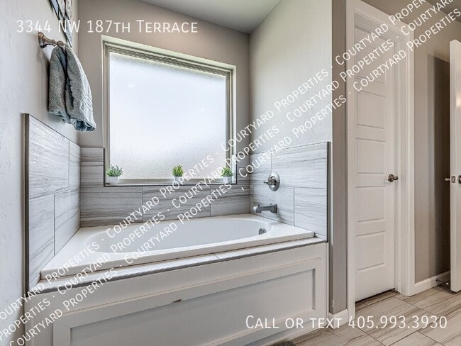 Building Photo - 3344 NW 187th Terrace