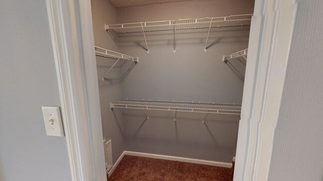 Building Photo - 3 Bedroom Ranch with Bonus Room in Gated Community & Jack Britt School District!