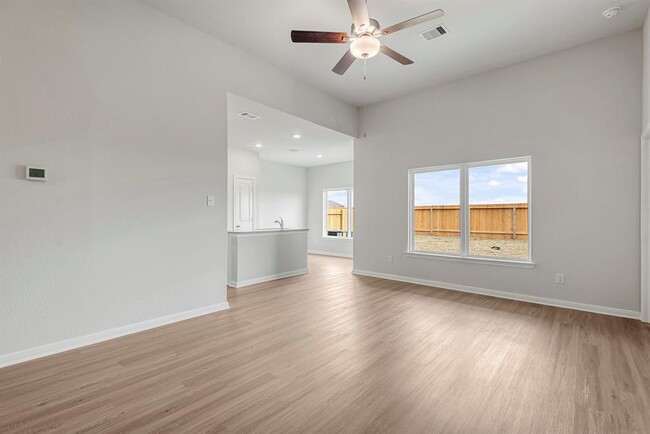 Building Photo - 452 Beechwood Hacienda Dr