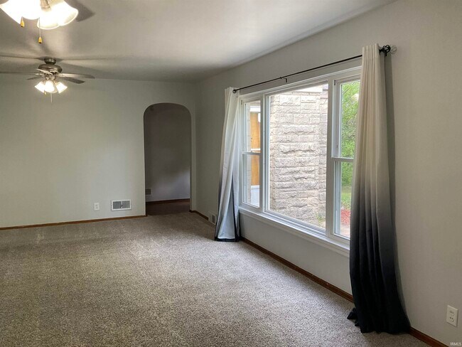 Building Photo - 2507 Hobson Rd