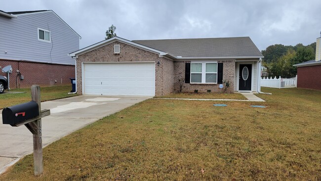 Building Photo - 137 Carillo Ln