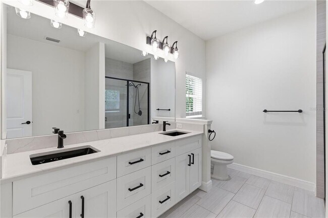 Building Photo - 3944 Watson Dr