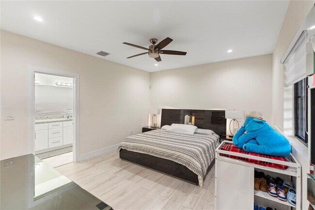 Building Photo - 11730 SW 229th Ln