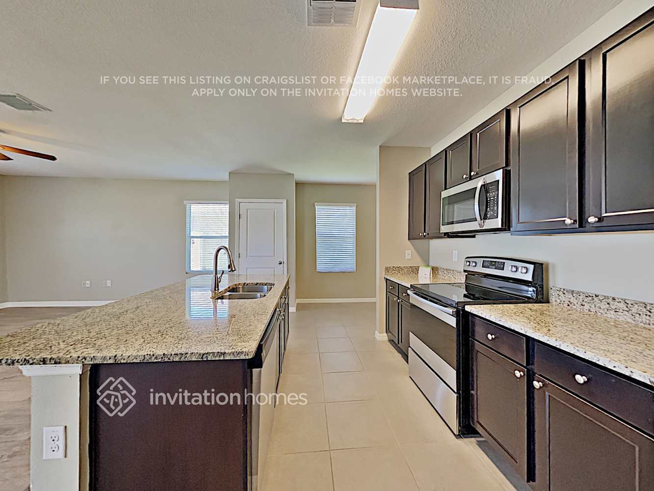 Building Photo - 3122 S Northview Rd