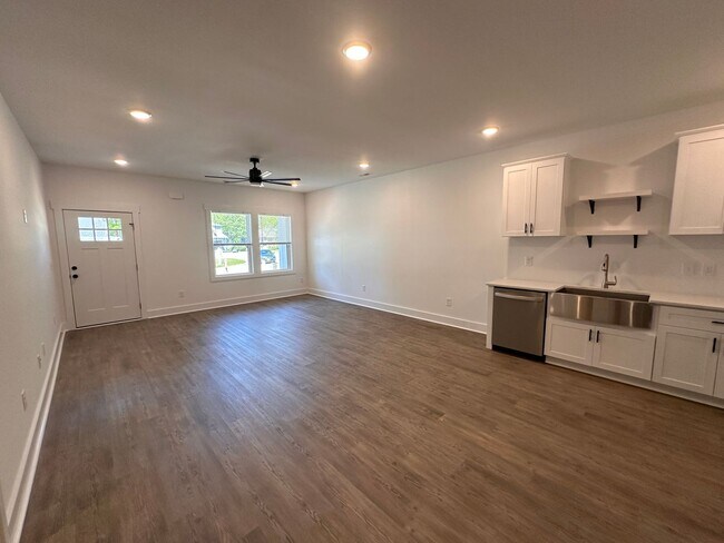 Building Photo - New Construction 3 Bedroom House in Ocean Isle Beach--Gated Community