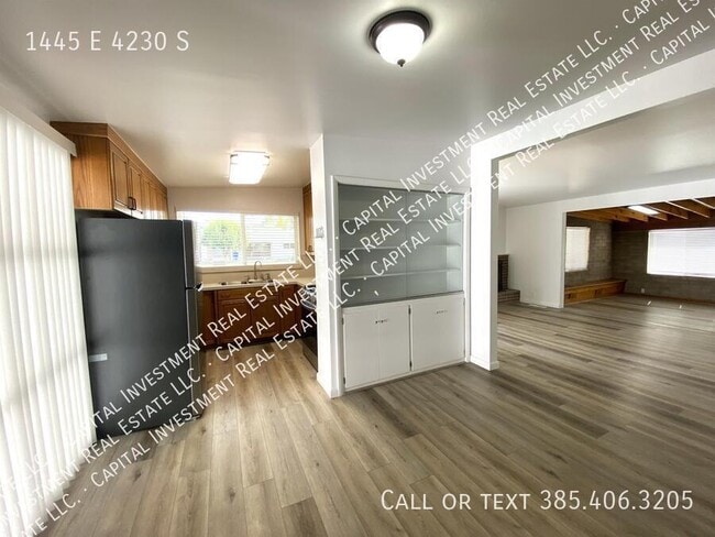 Building Photo - 1445 E 4230 S