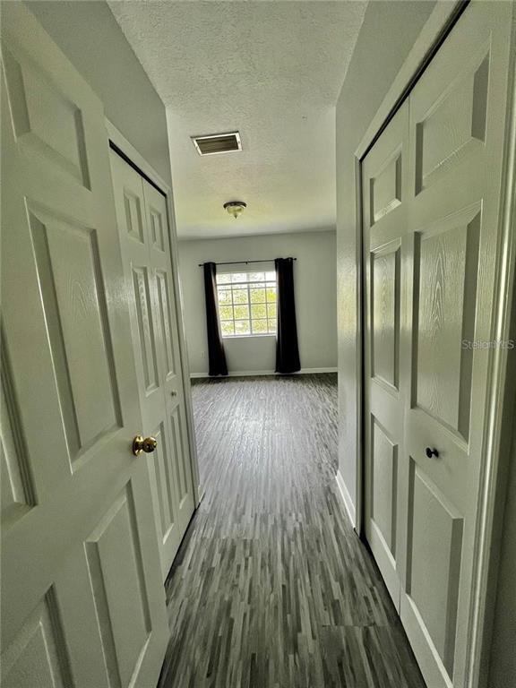 Building Photo - 6011 Skydale Way