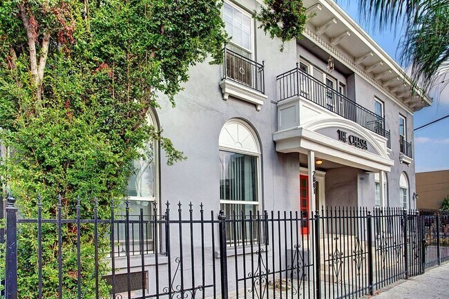 Building Photo - 2801 San Marino St