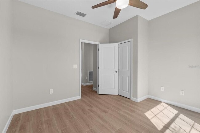 Building Photo - 15719 Islandwalk Ave