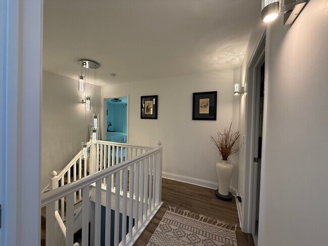 Building Photo - 227 Spring Creek Cir