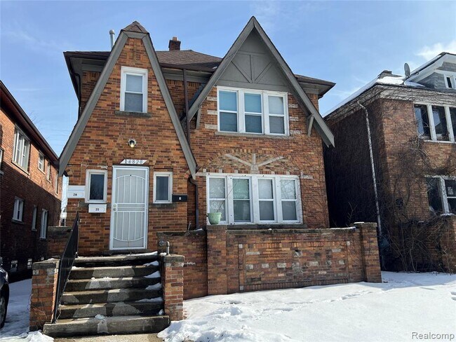 Primary Photo - 14828 Sussex St