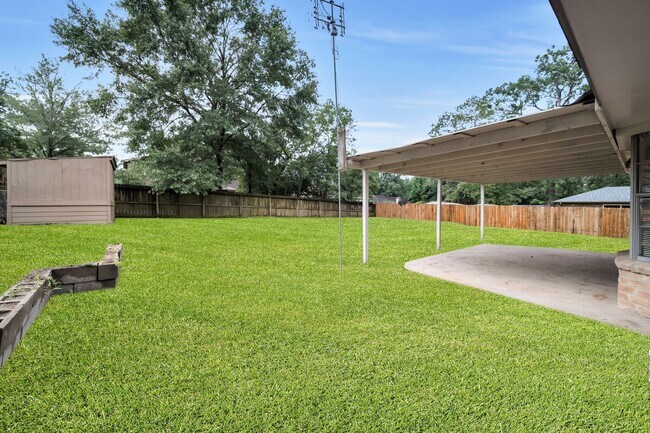 Building Photo - 162 Greenleaf Ln