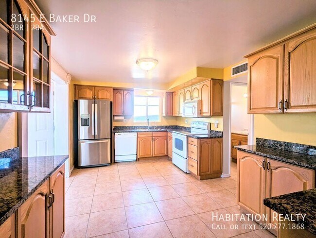 Building Photo - 8145 E Baker Dr