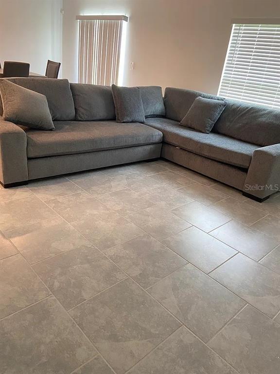 Building Photo - 942 Cattleman St