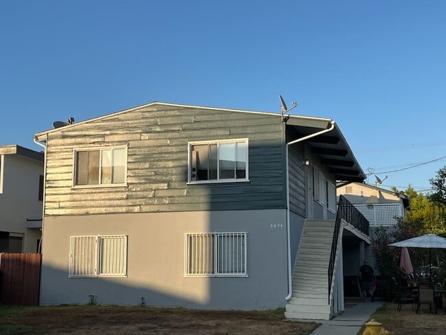 Building Photo - 3674 Veteran Ave