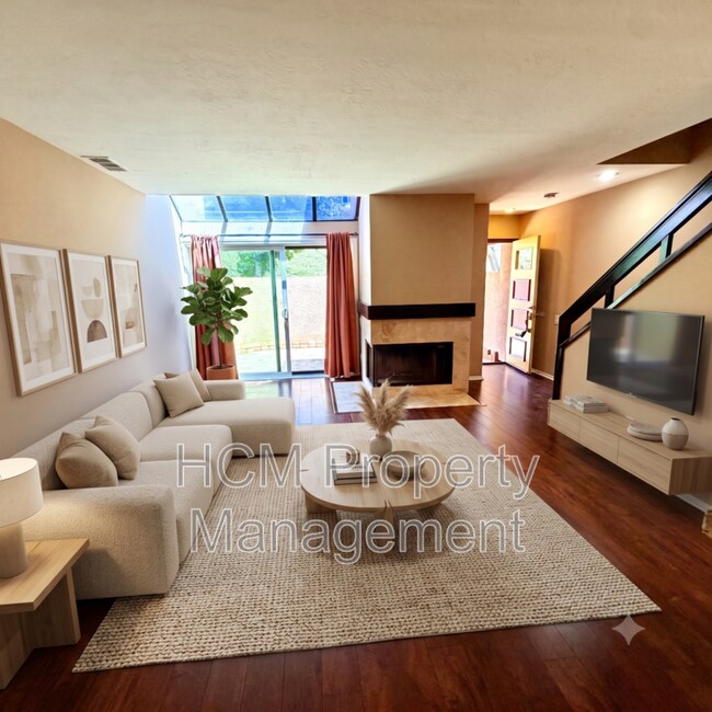 Building Photo - 25761 Le Parc