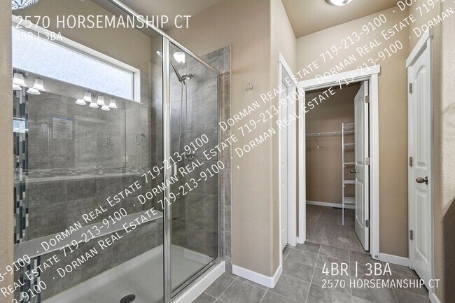 Building Photo - 2570 Horsemanship Ct