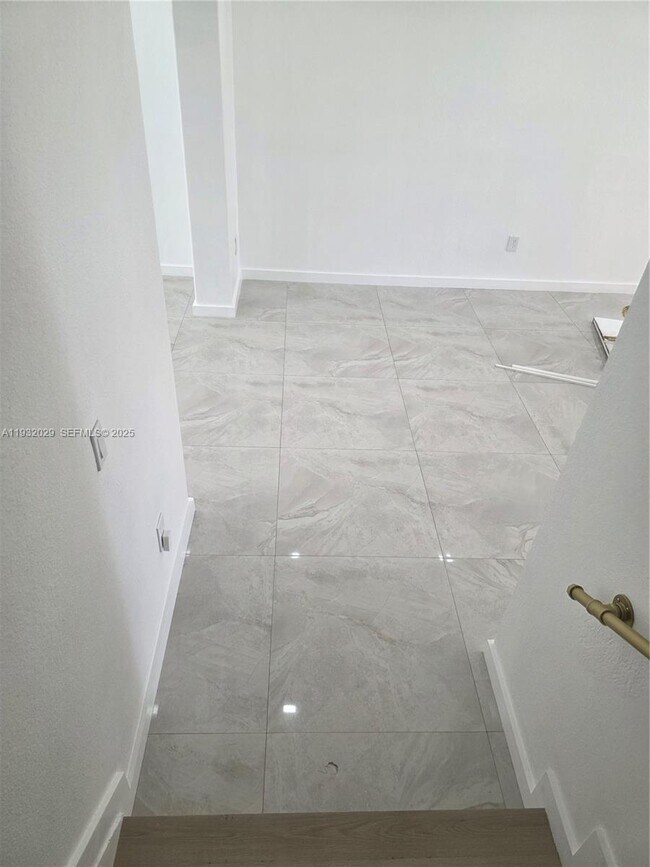 Building Photo - 16643 SW 80th Terrace