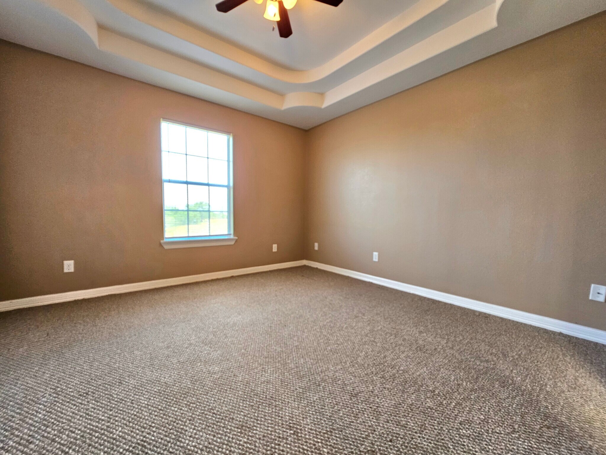 Building Photo - 3013 Treasure Haven Dr