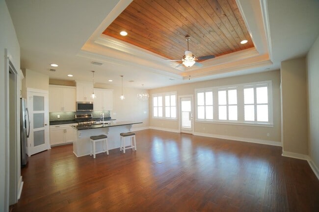 Building Photo - 2781 Julieanna Ln