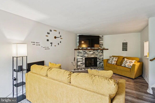 Building Photo - 1008 Timber Creek Rd