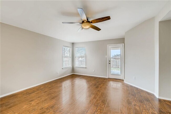 Building Photo - 229 Killian Loop